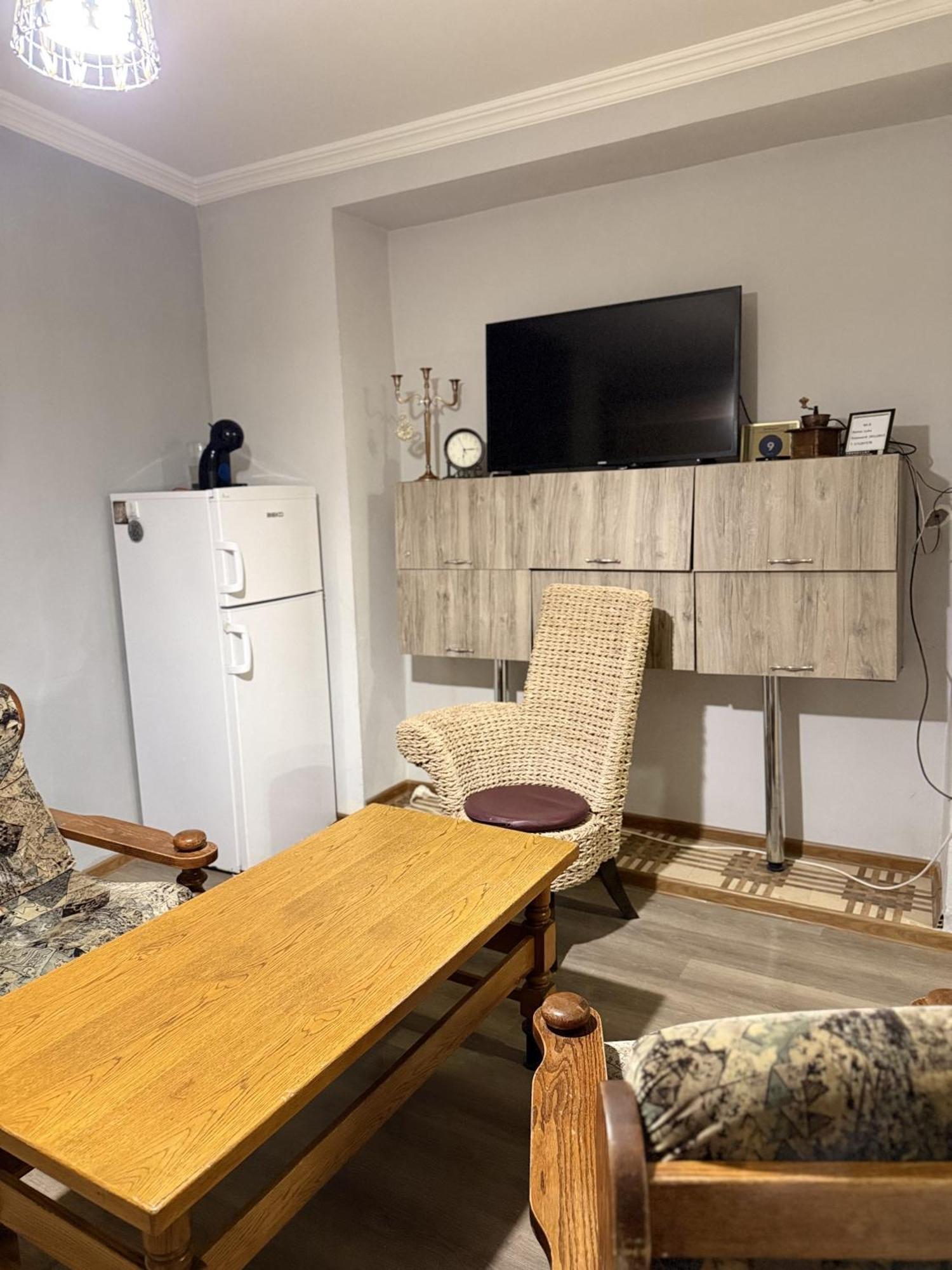 Guest House Amazon Kutaisi Exterior photo